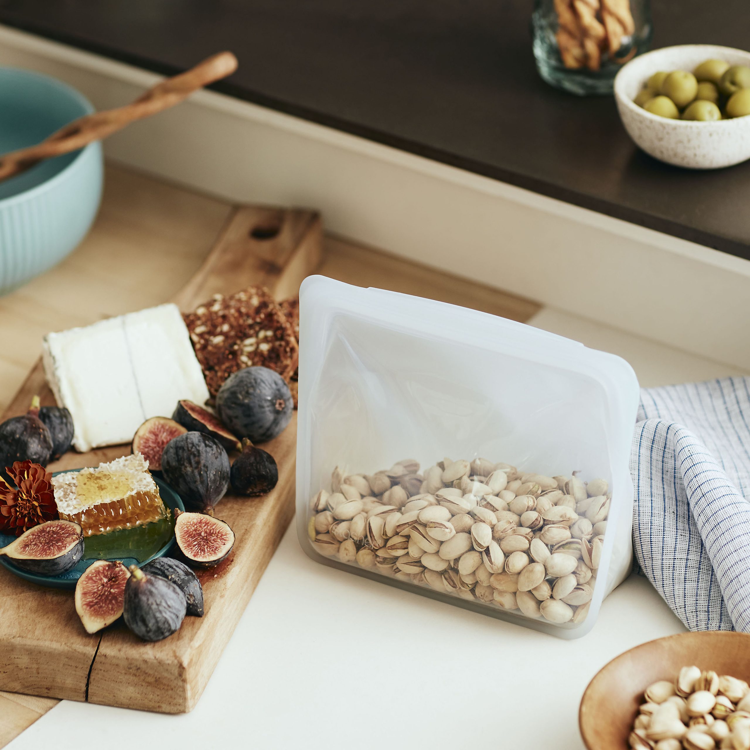 SU_Mid_Clear_LS_PartySnacks_2800