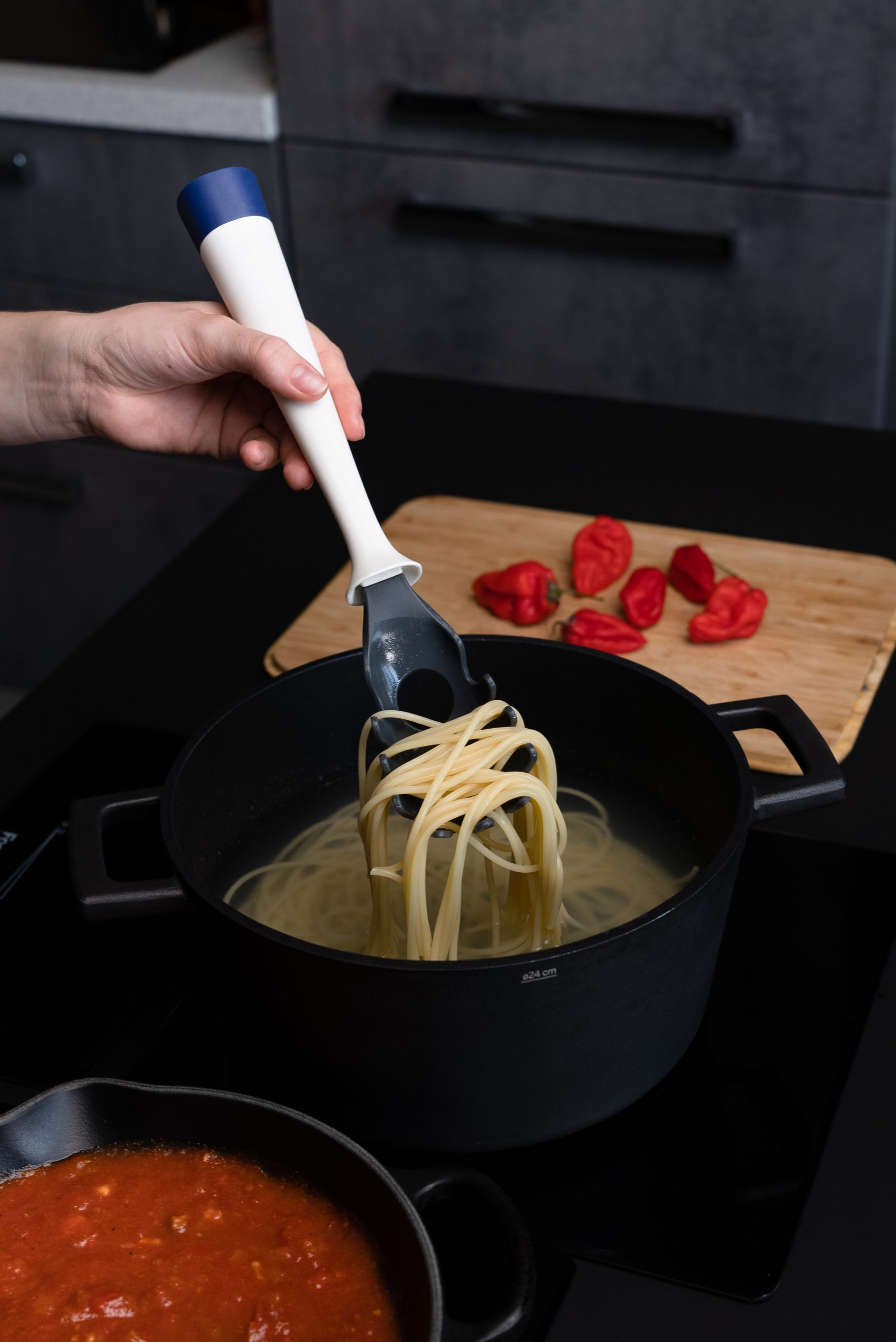 1523107_Up! Spaghetti Server_08