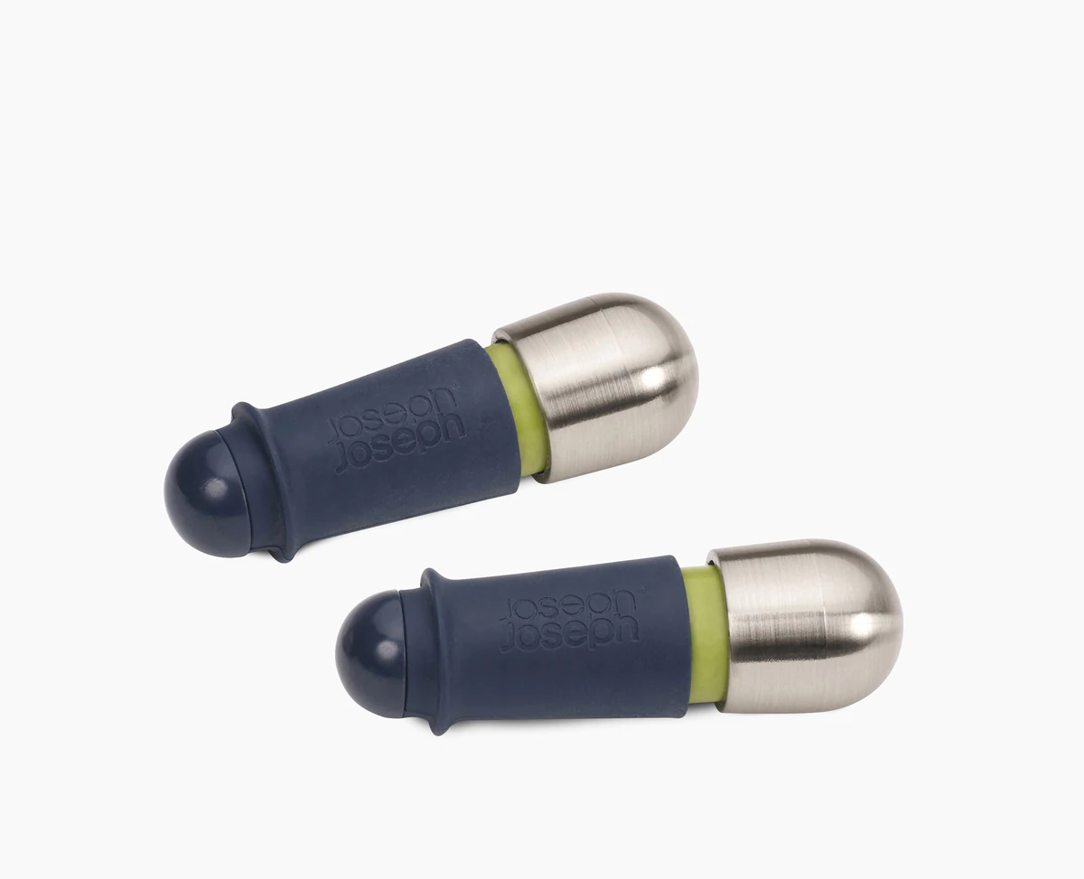 JJ_BarWise-Twist-Lock-Wine-Stoppers_Blue_20110_CO1_df2b2a95-3ac5-4de1-b563-df877ff3f566