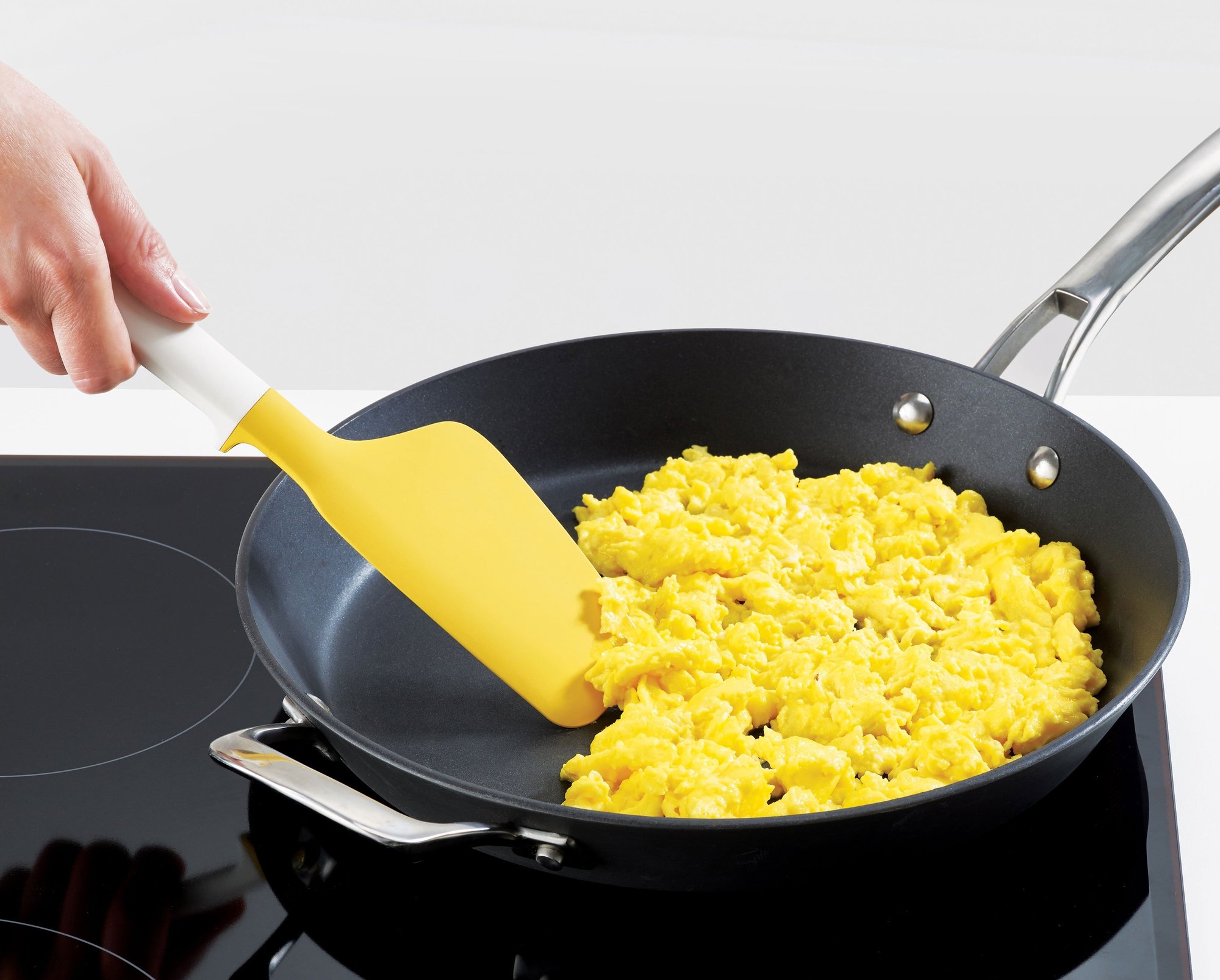 elevate-egg-spatula-iu1_39b2b975-a799-4c5e-a7d5-6a5288a0eb83_2000x