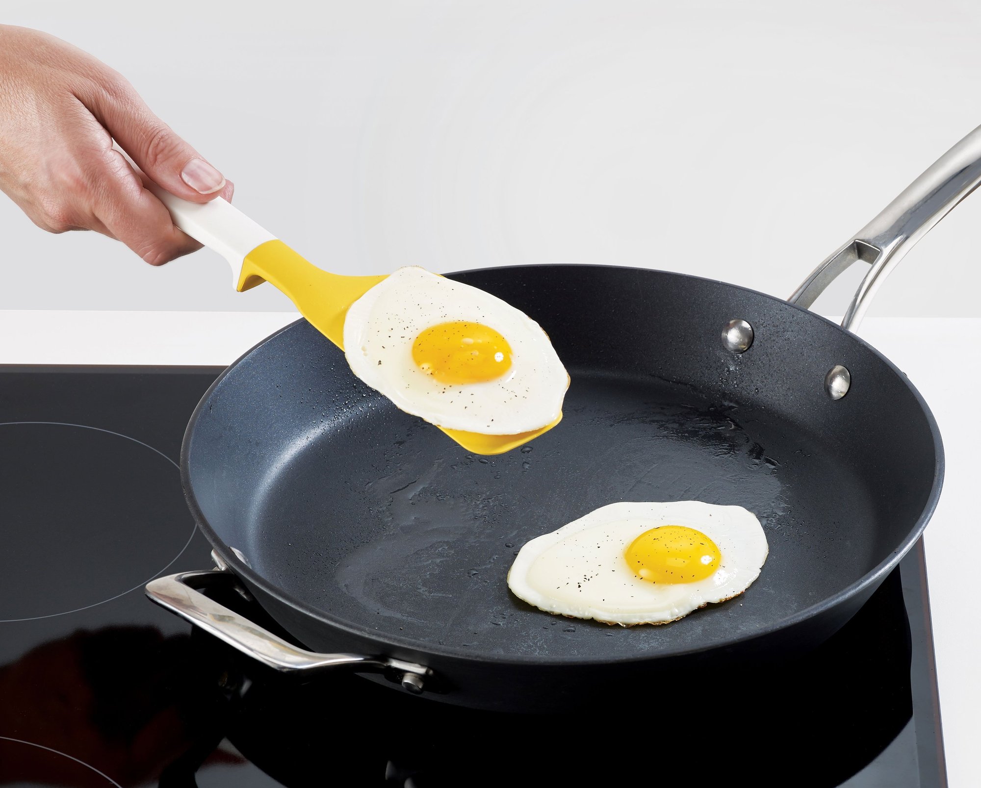 elevate-egg-spatula-iu2_6dcfb4fa-8de7-46ed-97ee-62c0a8fa2d53_2000x