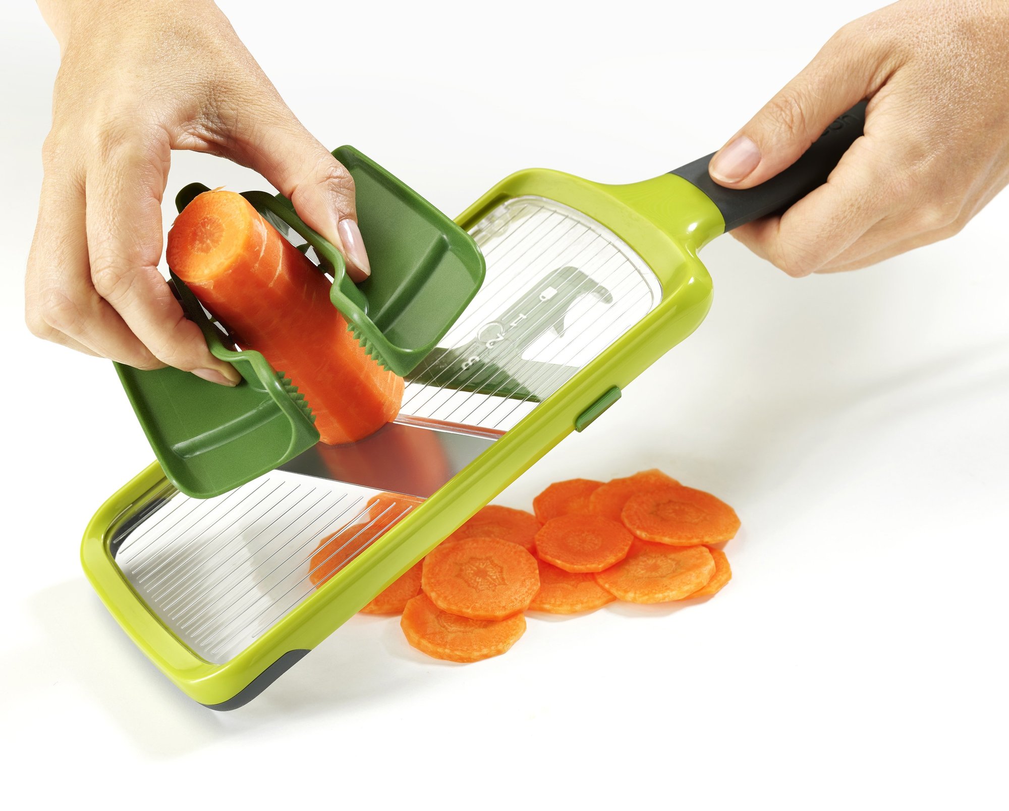 multi_grate_mandoline_iu3_c218edac-4f88-4be5-b0e7-353e029909b5_2000x
