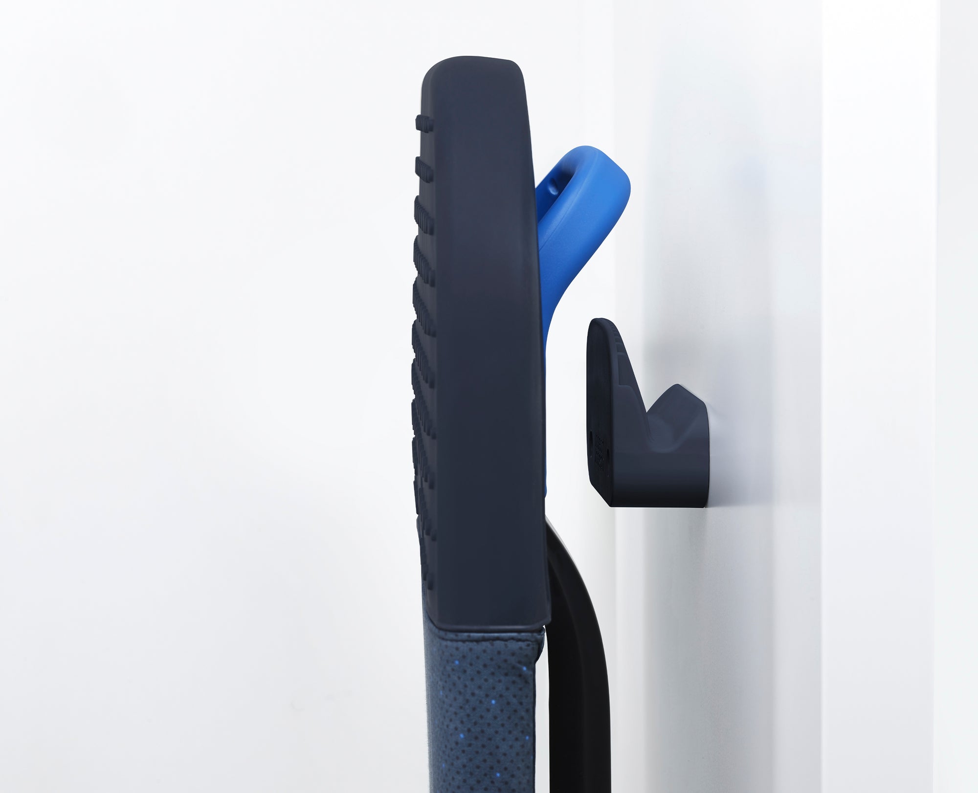 JJ_Glide-Plus-Ironing-Board_50006_IU1_2000x