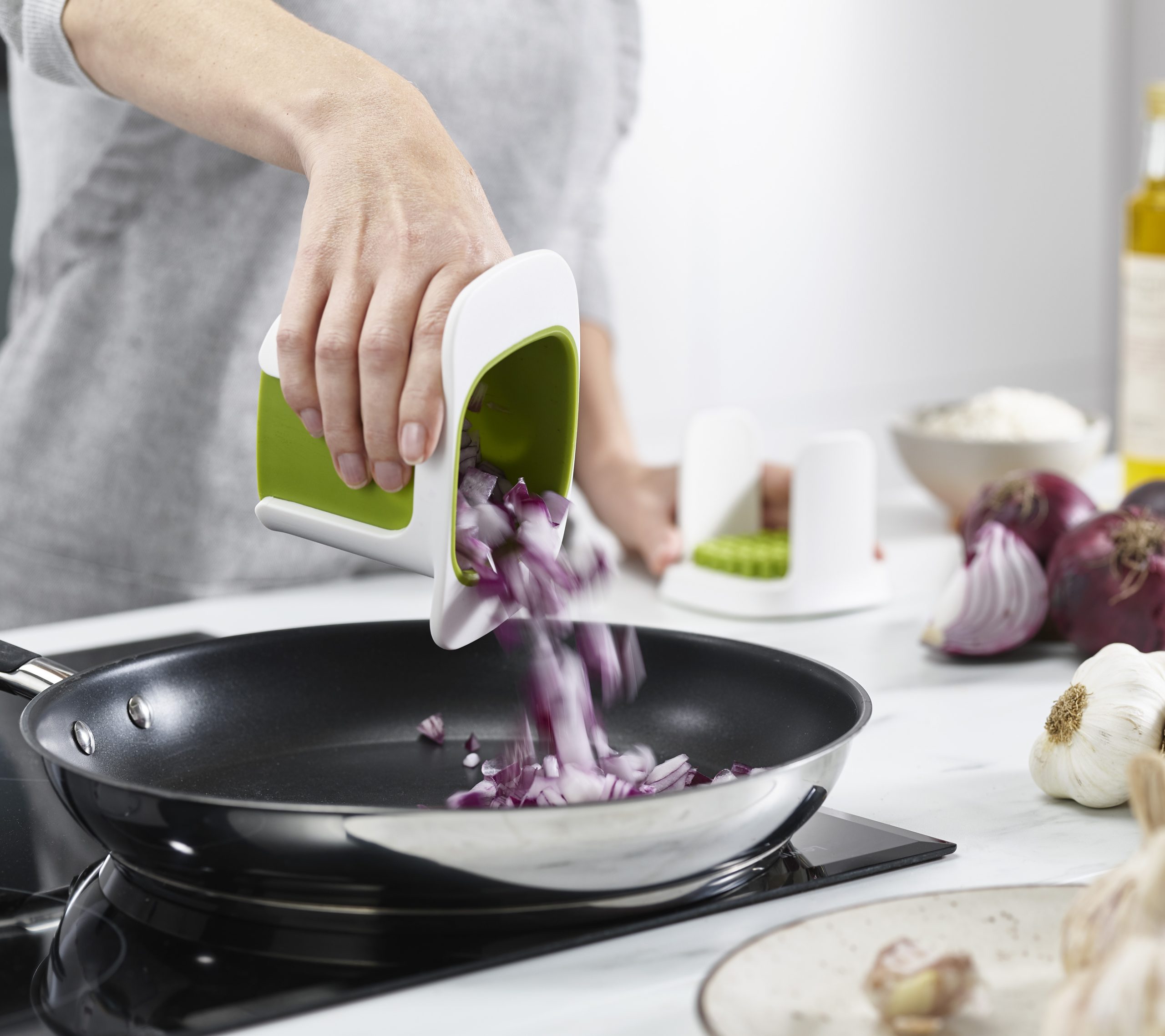 JJ_SS21_ChopCup_Vegetable chopper_(20175)_IU3